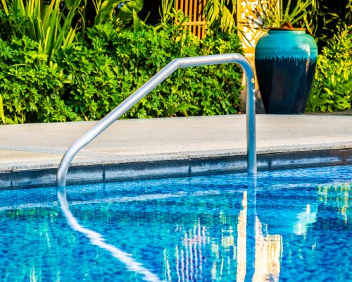 pool clean-11